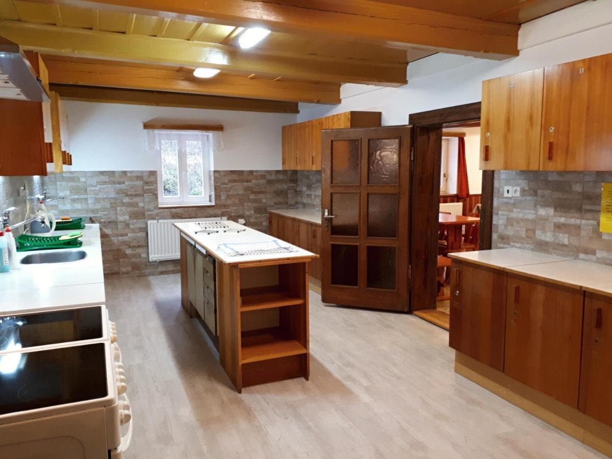 Horska Chata U Pekaru Pec pod Snezkou Exterior photo